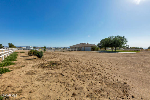 7142 W Avenue A4, Lancaster CA: https://media.crmls.org/mediaz/620895e4-3628-4bb1-bb14-9f2f1a1f7c7d.jpg