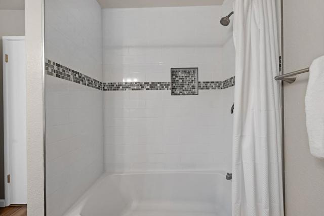 38652 Aurora Terrace, Fremont CA: https://media.crmls.org/mediaz/6208da3d-b74b-463e-8ced-2049d0fd415d.jpg