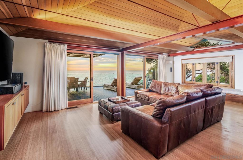 330 Neptune Ave - photo 8