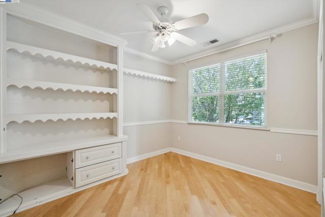 2089 Staghorn Way, Livermore CA: https://media.crmls.org/mediaz/6209b7de-3f8e-4ffe-b19c-93ed94e30812.jpg