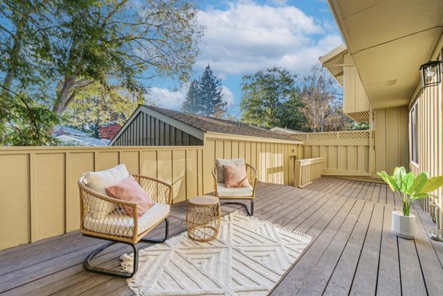 438 Sycamore Hill Drive, Danville CA: https://media.crmls.org/mediaz/620ad36c-c115-4cb7-b2d5-38c821e967ec.jpg