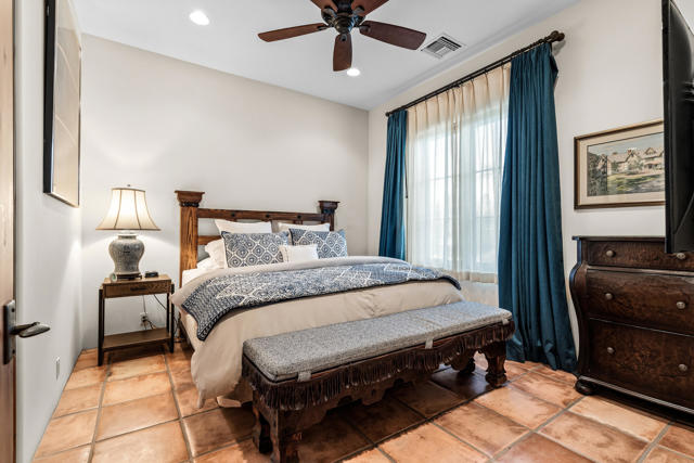 80645 La Docena Trail, La Quinta CA: https://media.crmls.org/mediaz/620b0ef9-d202-4ad3-834f-8ac9a56b7600.jpg