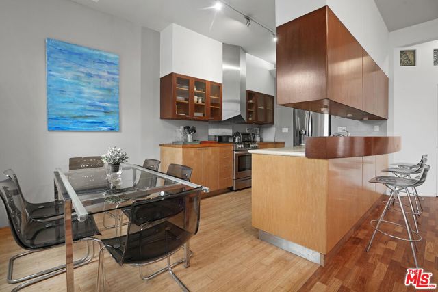 420 Ocean Park Boulevard photo 6