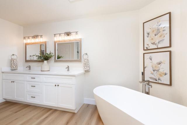 2908 Ransford Avenue, Pacific Grove CA: https://media.crmls.org/mediaz/620be725-667f-4d1f-9778-16d967d2cff3.jpg