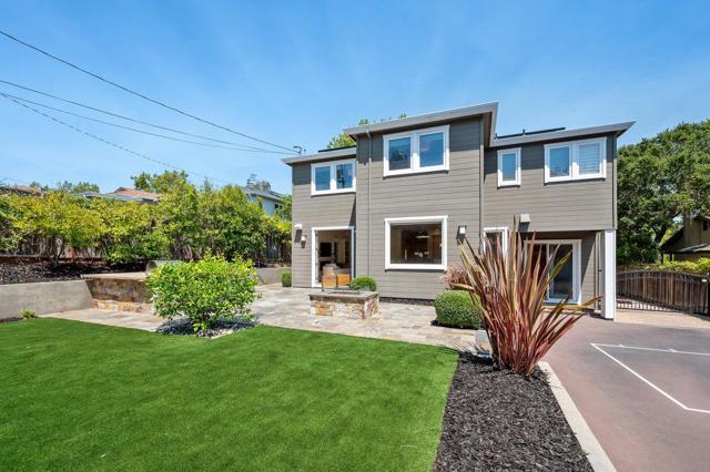 1509 Los Montes Drive, Burlingame CA: https://media.crmls.org/mediaz/620c0869-aa26-432c-988a-15ff520d0a81.jpg