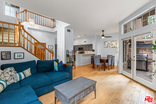 2475 Lone Tree Court photo 4