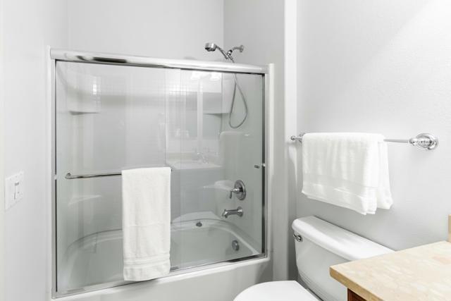 81098 Avenida Vidrio, Indio CA: https://media.crmls.org/mediaz/620c7d17-0862-4352-9d02-e9352b0a4264.jpg