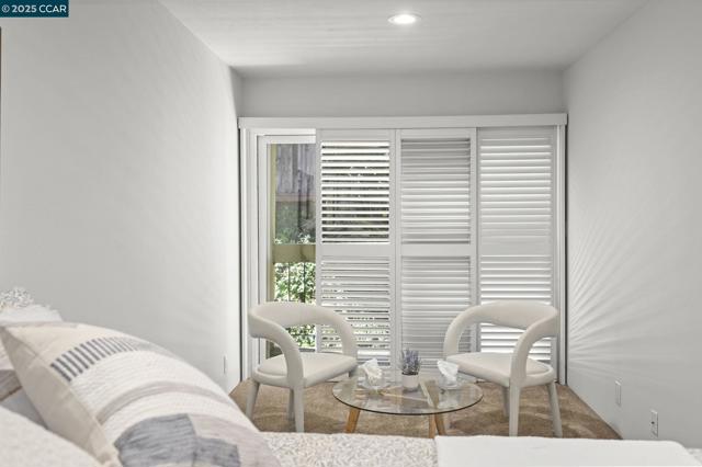 407 Tampico, Walnut Creek CA: https://media.crmls.org/mediaz/620cbc79-9f0a-4069-a262-ccc7fb633855.jpg