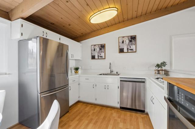 3839 Ross Road, Palo Alto CA: https://media.crmls.org/mediaz/620cbe65-01d1-4b20-b632-ab7b2b8f5561.jpg