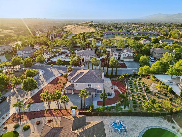 4715 Whitetail Lane, San Jose CA: https://media.crmls.org/mediaz/620d2099-aa43-47c5-bedd-6e3276410afd.jpg