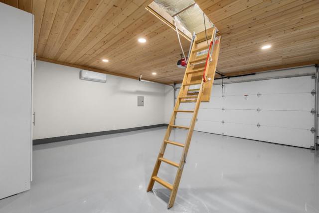 3926 Yolo Drive, San Jose CA: https://media.crmls.org/mediaz/620d63c1-c3cb-444f-b57c-65ee8c382021.jpg
