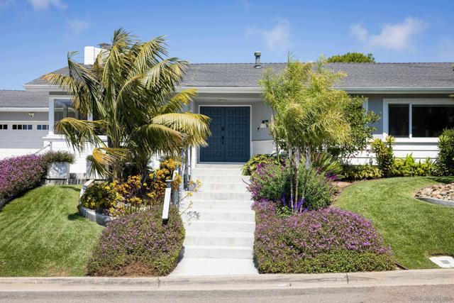 6529 Manana Place, San Diego CA: https://media.crmls.org/mediaz/620d9042-7f03-4a85-874a-cb118a071b1f.jpg