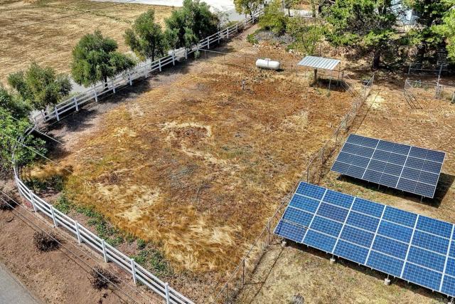 31503 Stardust Lane, Valley Center CA: https://media.crmls.org/mediaz/620dc900-4e9d-484f-8af6-fc28abbb7397.jpg