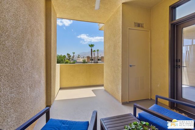 Image 15 of 24 For 960 Palm Canyon Drive 202