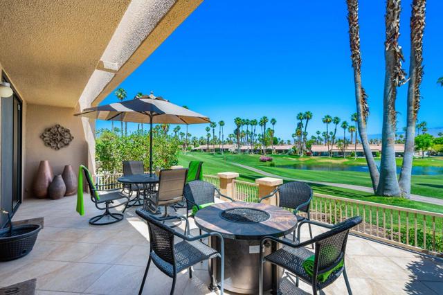 76756 Chrysanthemum Way, Palm Desert CA: https://media.crmls.org/mediaz/62101c79-b4dc-42bb-93cb-b38c5ac91e11.jpg