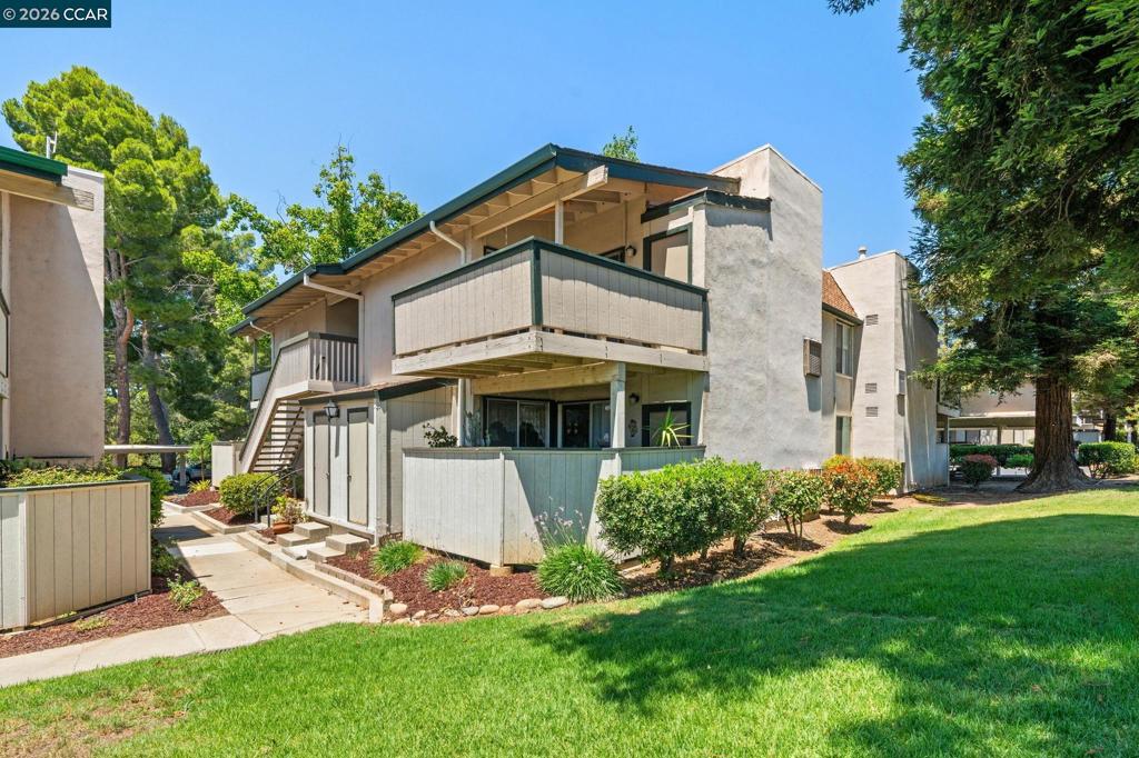5460 Concord Blvd #B8
