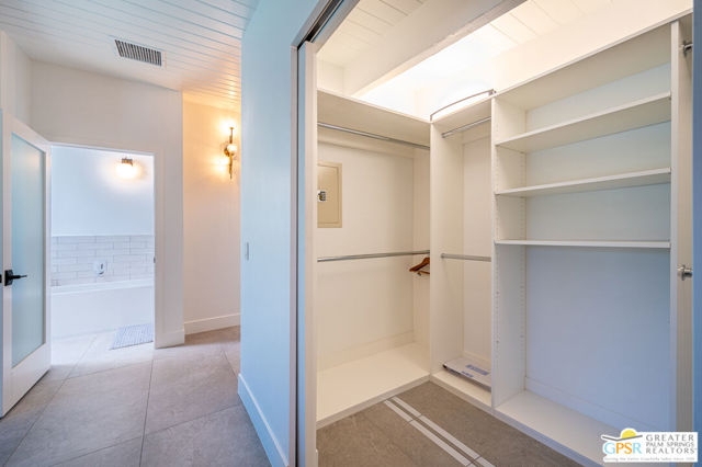 Image 35 of 64 For 2340 Duane Road