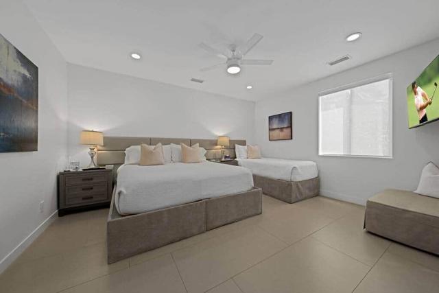 78190 Calle Cadiz, La Quinta CA: https://media.crmls.org/mediaz/62113a93-5058-4ffb-9f78-ce59548898ab.jpg