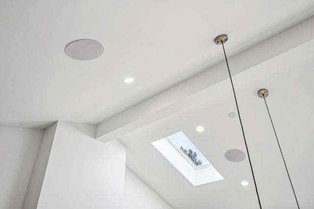 14361 Lenray Lane, San Jose CA: https://media.crmls.org/mediaz/62115a62-0f8b-4895-9992-dad71863a93b.jpg