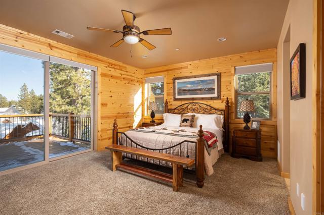 Detail Gallery Image 9 of 42 For 841 Sky High Dr, Big Bear Lake,  CA 92315 - 4 Beds | 3/1 Baths