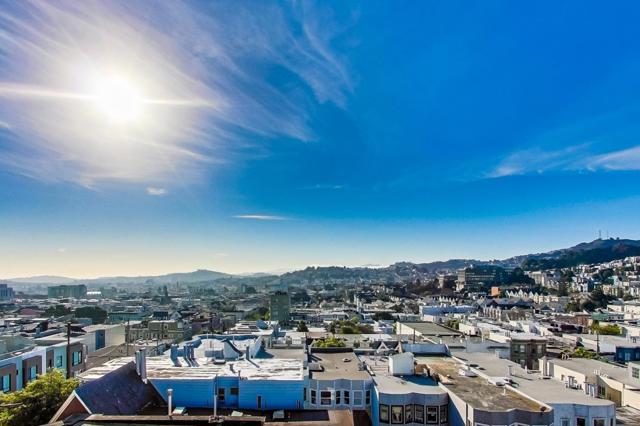 811 Oak Street, San Francisco CA: https://media.crmls.org/mediaz/6211f89f-9338-4d0c-acc3-392d85e57564.jpg