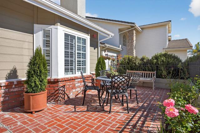 Detail Gallery Image 5 of 72 For 7405 Loma Vista Rd, Ventura,  CA 93003 - 4 Beds | 3 Baths