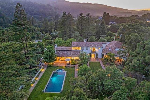 180 Farm Road, Woodside CA: https://media.crmls.org/mediaz/62126aac-7a67-41d2-9864-3e739c27a9a7.jpg