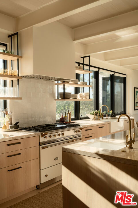 Image 5 of 31 For 120 Hart Avenue