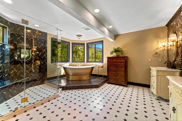 1128 Foxhurst Way, San Jose CA: https://media.crmls.org/mediaz/62141764-5ebe-4acf-b6f7-c58746b21480.jpg