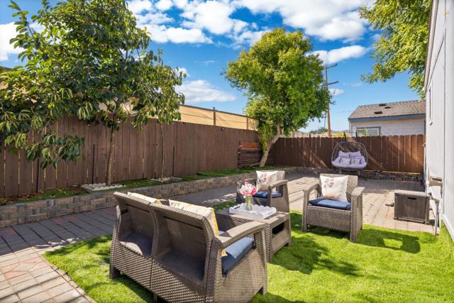 1220 Tasman Drive, Sunnyvale CA: https://media.crmls.org/mediaz/621464be-2a46-4d02-9e9b-48e943069209.jpg