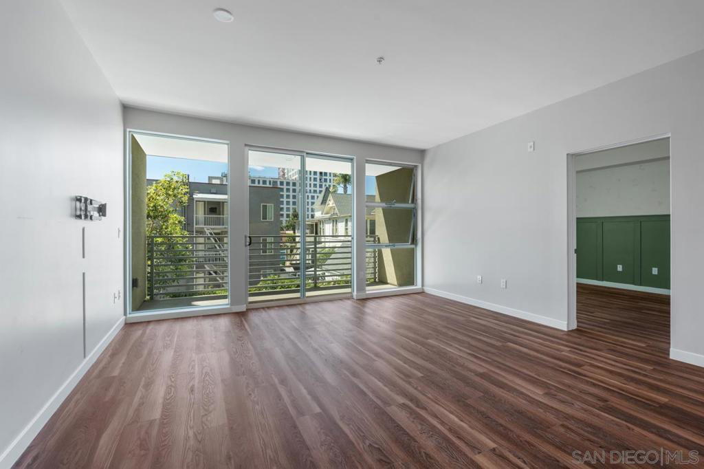 3100 6th Ave - photo 3