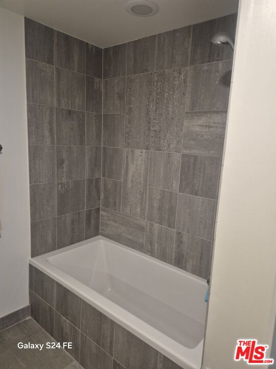 3785 Wilshire Boulevard, 703 photo 7