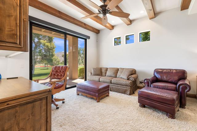 49006 Foxtail Lane, Palm Desert CA: https://media.crmls.org/mediaz/6214ebd7-8cd2-45b3-86fc-10f9ccdcde67.jpg