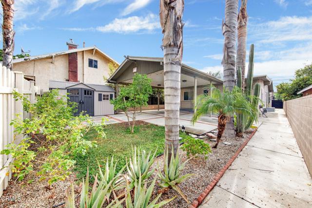 Detail Gallery Image 3 of 24 For 3330 Thorpe Ave, Los Angeles,  CA 90065 - 3 Beds | 2 Baths