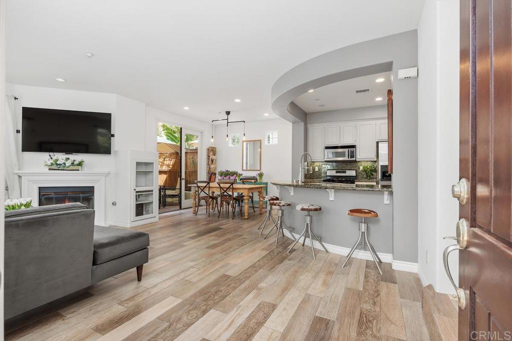 410 Pipes Lane - photo 4
