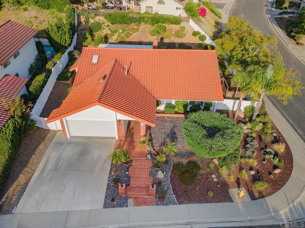 17205 Montero Rd - photo 2