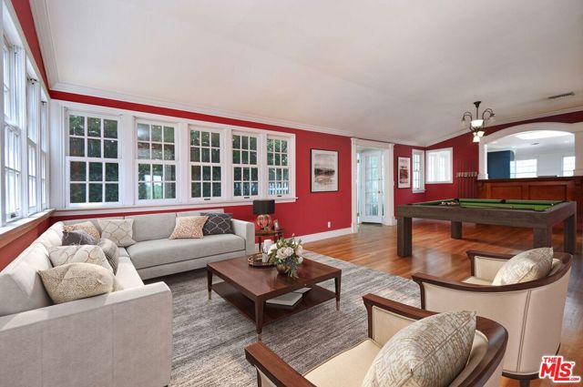 4141 Knobhill Drive, Sherman Oaks CA: https://media.crmls.org/mediaz/62167af4-2812-485f-93a7-fa36cf712c3b.jpg