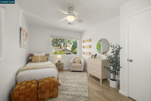 2510 Tea Tree Ct, Martinez CA: https://media.crmls.org/mediaz/6216941a-0ebb-4102-89c7-4038c917699b.jpg