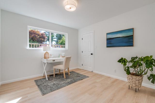 506 Bayview Drive, Aptos CA: https://media.crmls.org/mediaz/6216ad85-ac2d-45f3-ac25-e5951b320c6d.jpg
