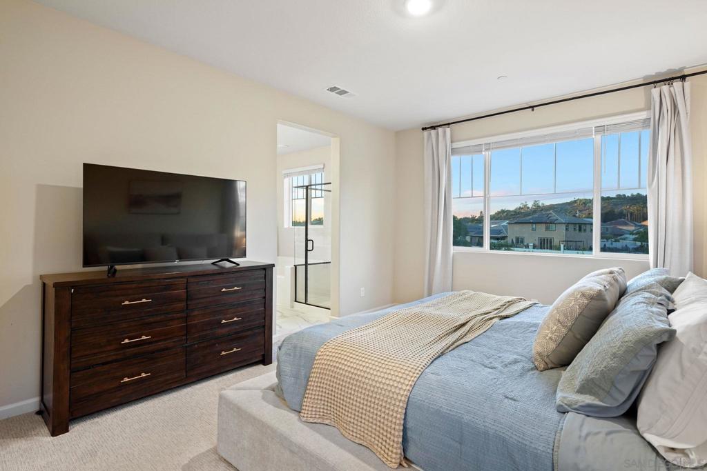 MLS #250034998SD image #24