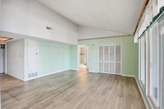 Detail Gallery Image 13 of 45 For 3685 Vista Campana #30,  Oceanside,  CA 92057 - 2 Beds | 2 Baths