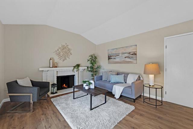 4919 Stafford Place, Newark CA: https://media.crmls.org/mediaz/62188854-2843-459e-bbd6-47038fbf1b32.jpg