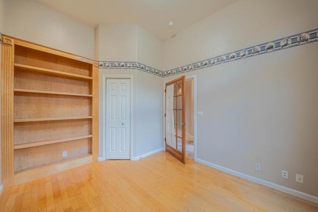 20160 Rock Springs Lane,  CA: https://media.crmls.org/mediaz/6218a290-740e-4596-b393-588e73decda6.jpg