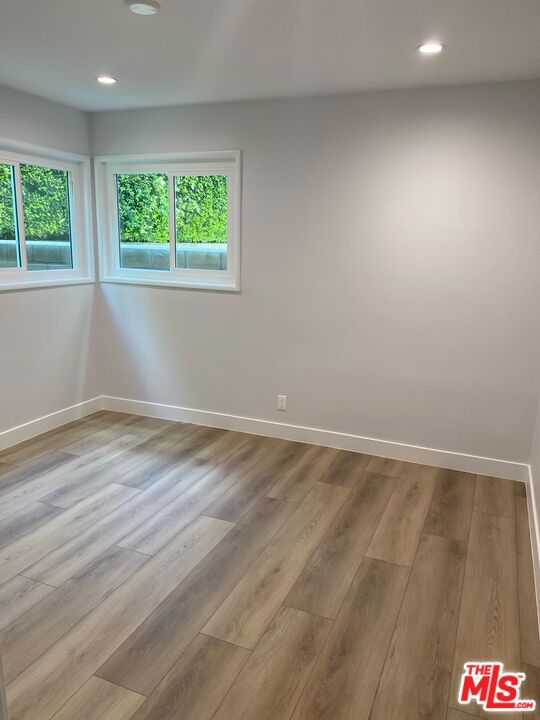 1466 S Canfield Avenue, Los Angeles CA: https://media.crmls.org/mediaz/621a9abd-3249-4f70-8eca-59e608d79186.jpg