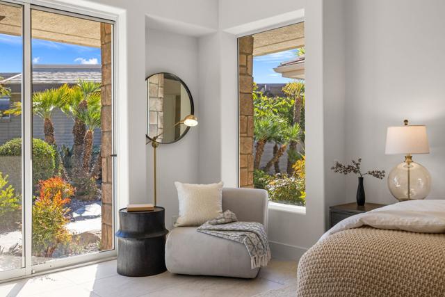 9 Regency Drive, Rancho Mirage CA: https://media.crmls.org/mediaz/621c1b14-38b8-4df6-89e4-fc08988520da.jpg