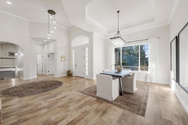 2360 Sunflower Circle, Gilroy CA: https://media.crmls.org/mediaz/621ceb33-a0fe-4481-bbc2-9aa73d34e924.jpg