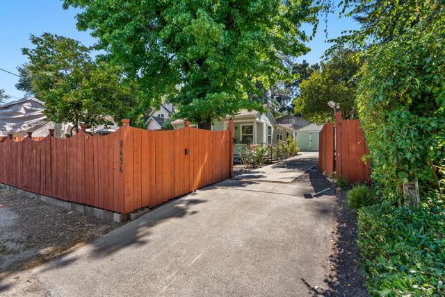 8494 Glen Arbor Road, Ben Lomond CA: https://media.crmls.org/mediaz/621d2224-d0f9-4546-b847-89eff7c367b6.jpg