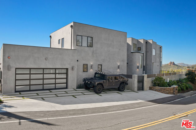 717 Latigo Canyon Road photo 3