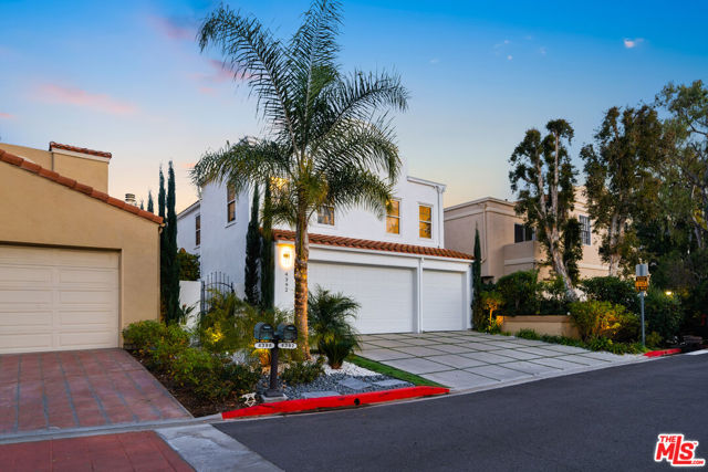 4392 Park Paloma photo 4