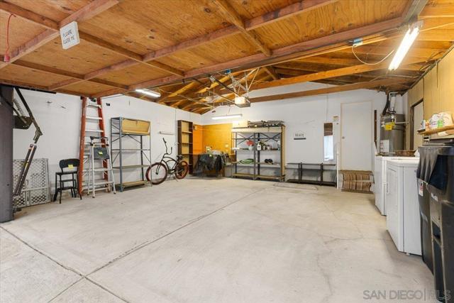 724 Ormond, San Diego CA: https://media.crmls.org/mediaz/6220b190-8255-47cd-92a1-dd1219018357.jpg